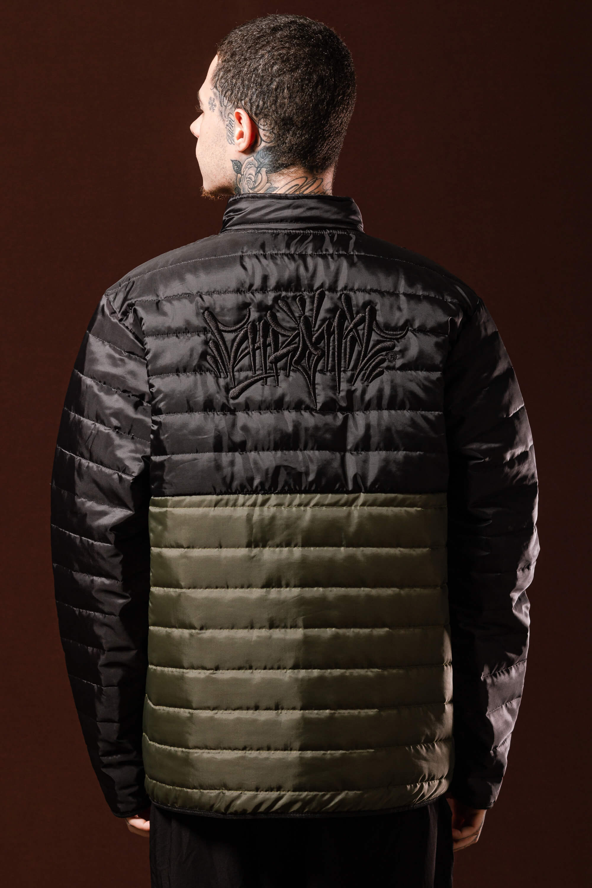 Compre Jaquetas e Corta-Vento no Atacado | Chronic Streetwear